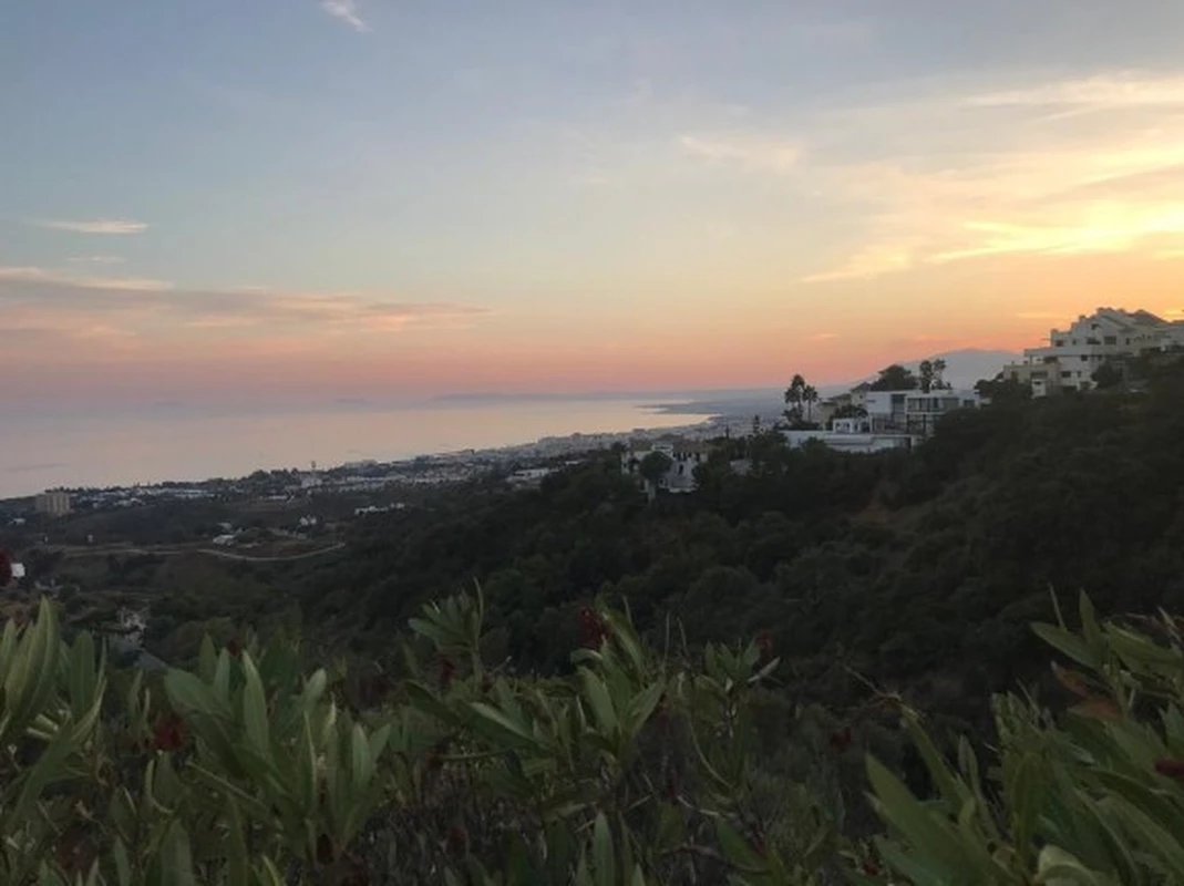 9-467d0cee5b725f3ef65f102a0c2e69c0