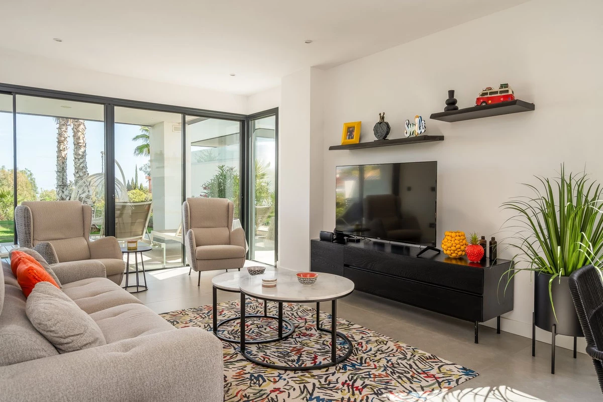 4-c23c0f86247804fa50226aecd8b0b2c8