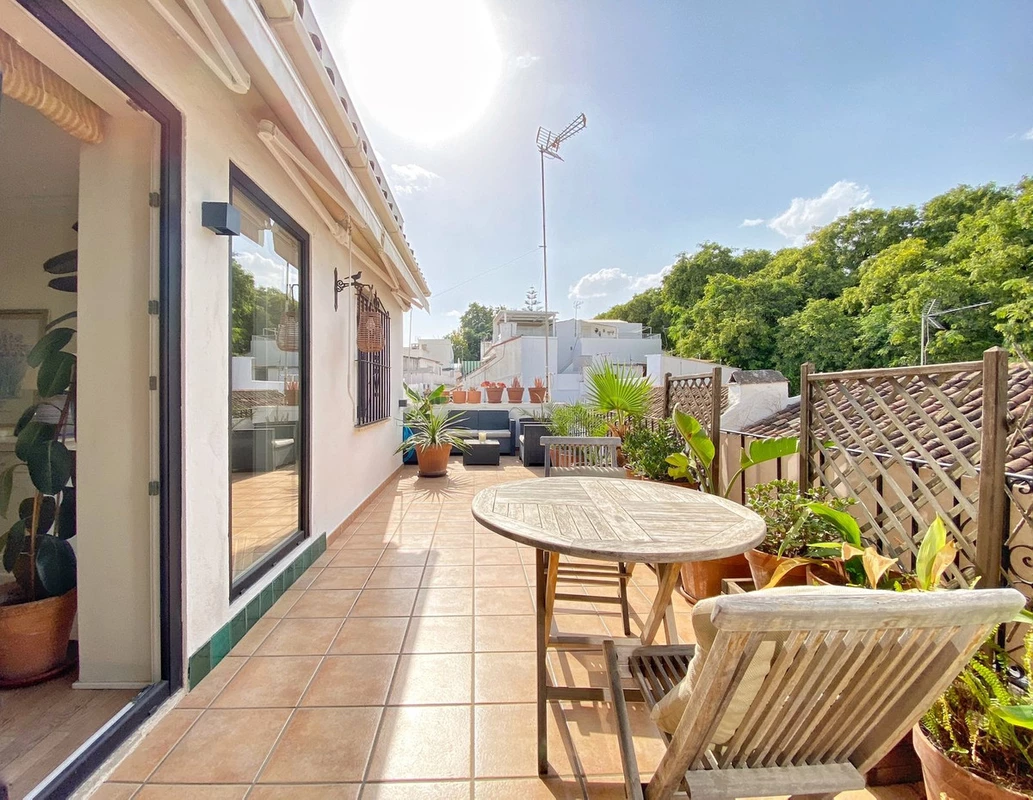 1-7980e48d732b6fc85c14b43b94d2aa54