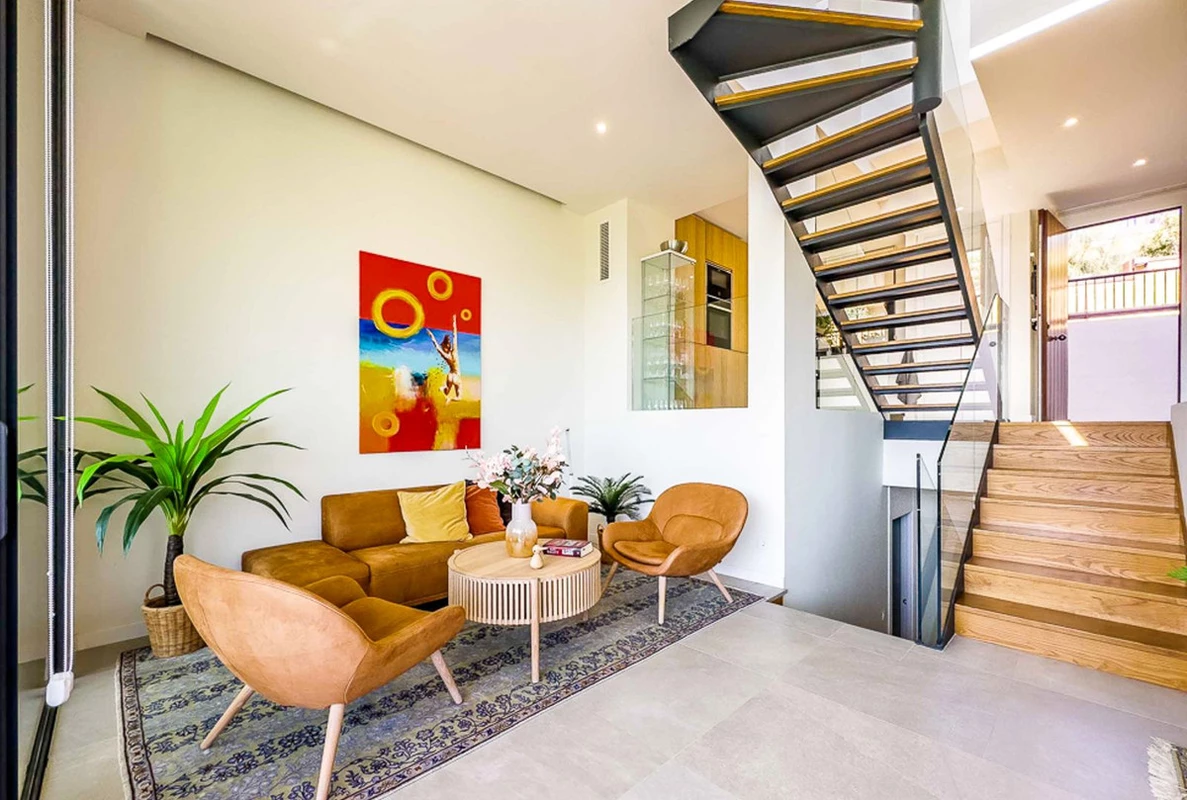 7-aa4cc561180b369757c0bb4af9886cd3