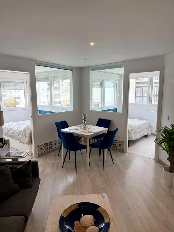 9-467d0cee5b725f3ef65f102a0c2e69c0