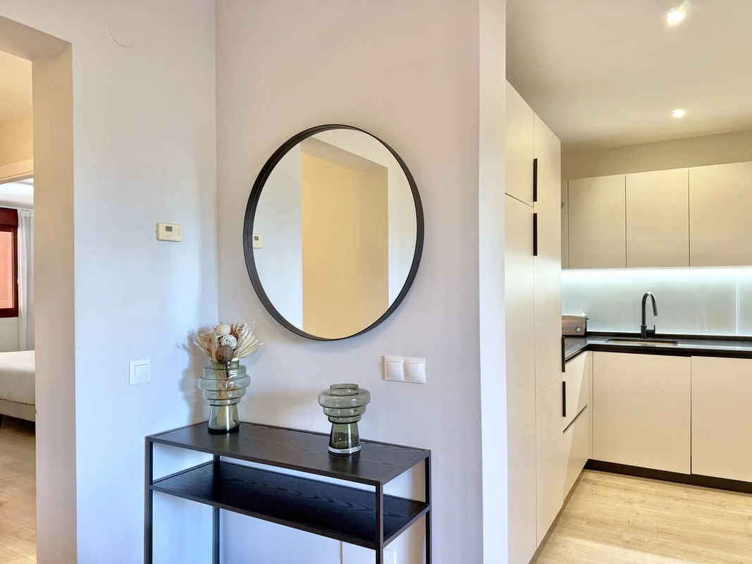 2-5bd7b9d04b45e33852eaf0ec6670150d