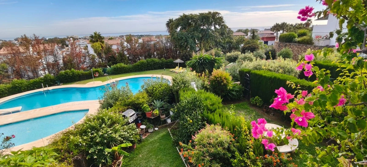 2-5bd7b9d04b45e33852eaf0ec6670150d