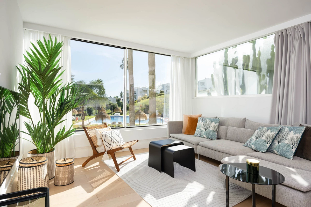 1-7980e48d732b6fc85c14b43b94d2aa54