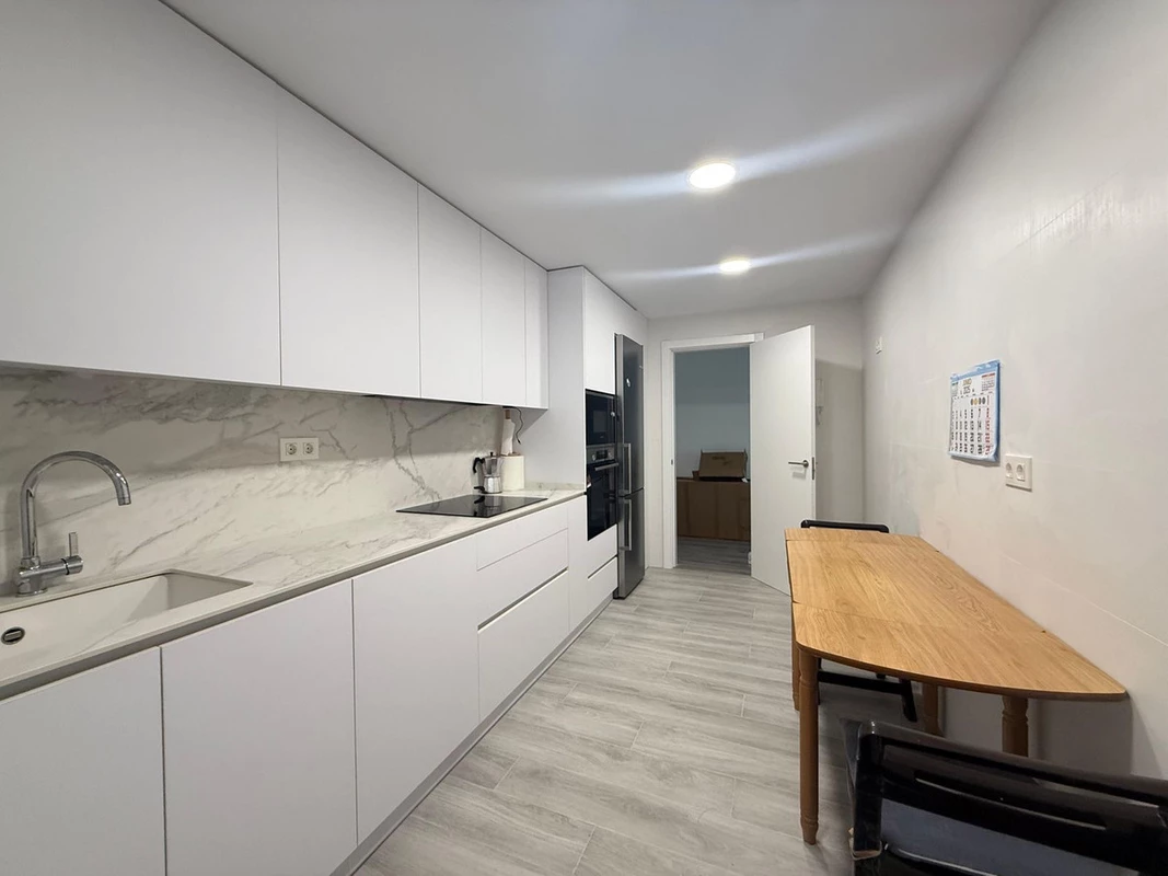 8-e64a9055bba3e77ac8aca3b893cdf826