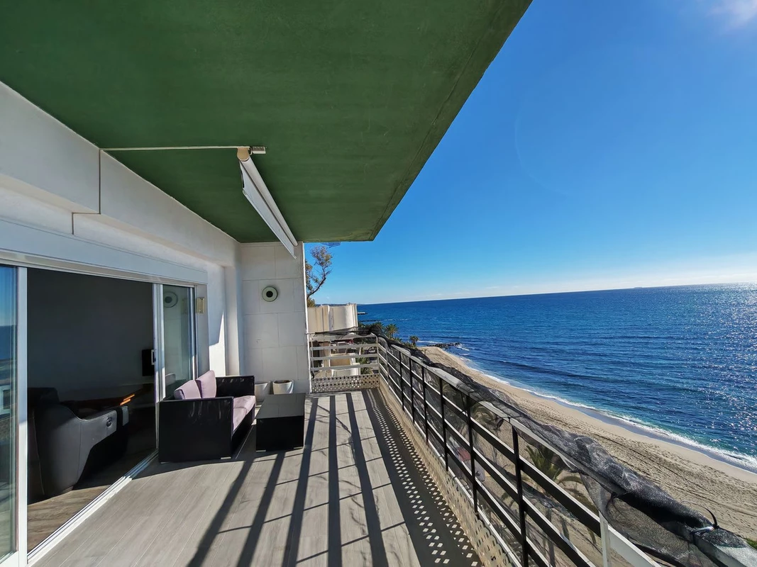 9-467d0cee5b725f3ef65f102a0c2e69c0