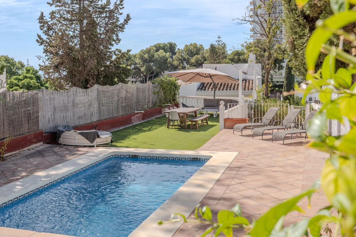 3-e898b2bb2a2fdfd06d2c39894dce8316