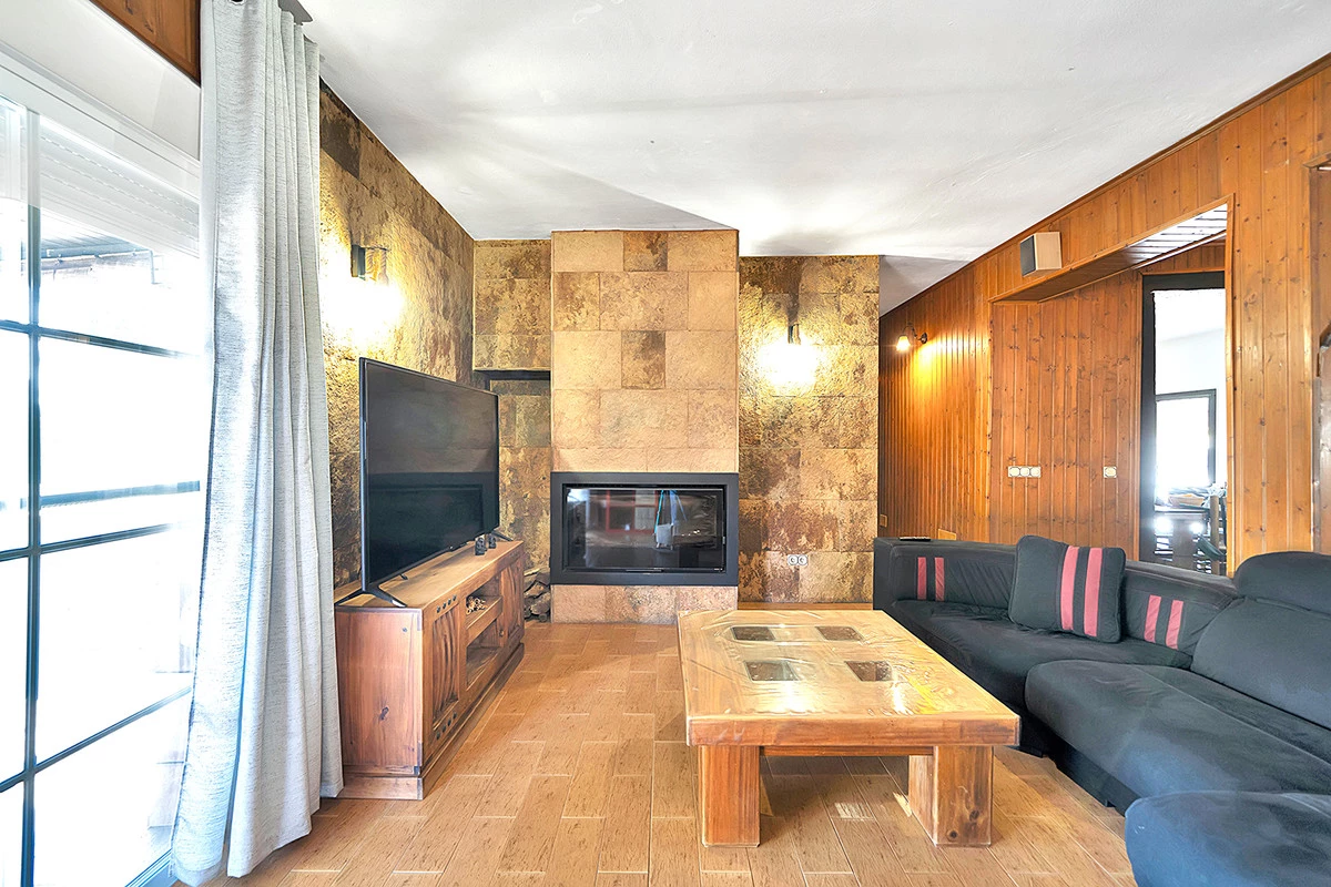 9-467d0cee5b725f3ef65f102a0c2e69c0