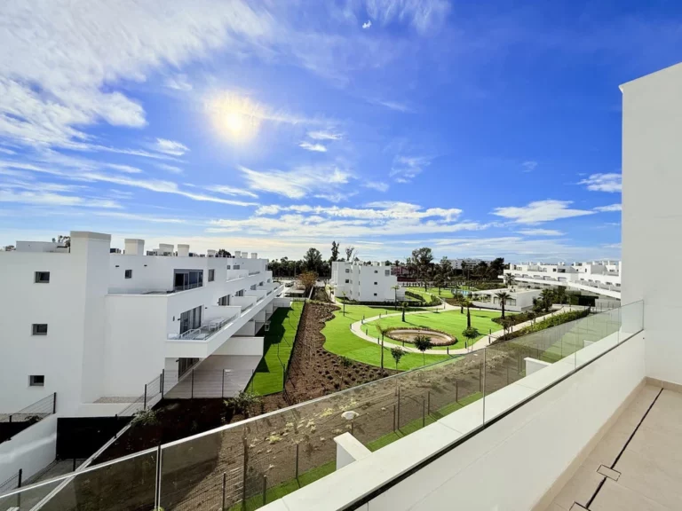 R5234395 | Penthouse in Estepona – € 750,000 – 4 beds, 2 baths