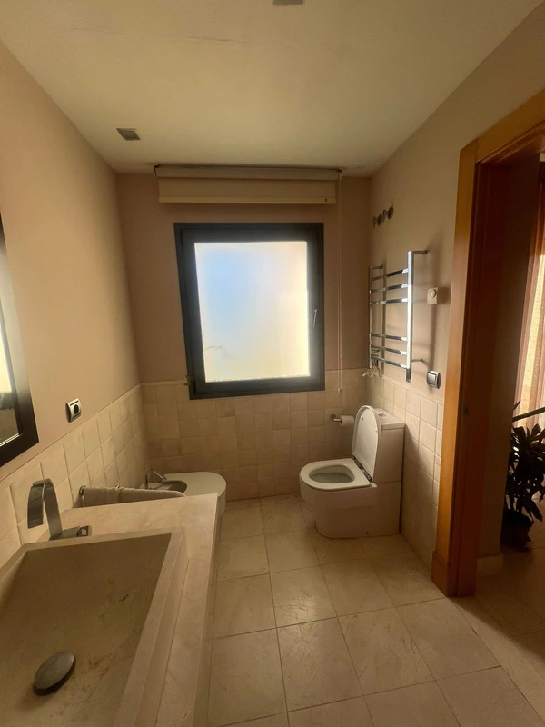 7-aa4cc561180b369757c0bb4af9886cd3