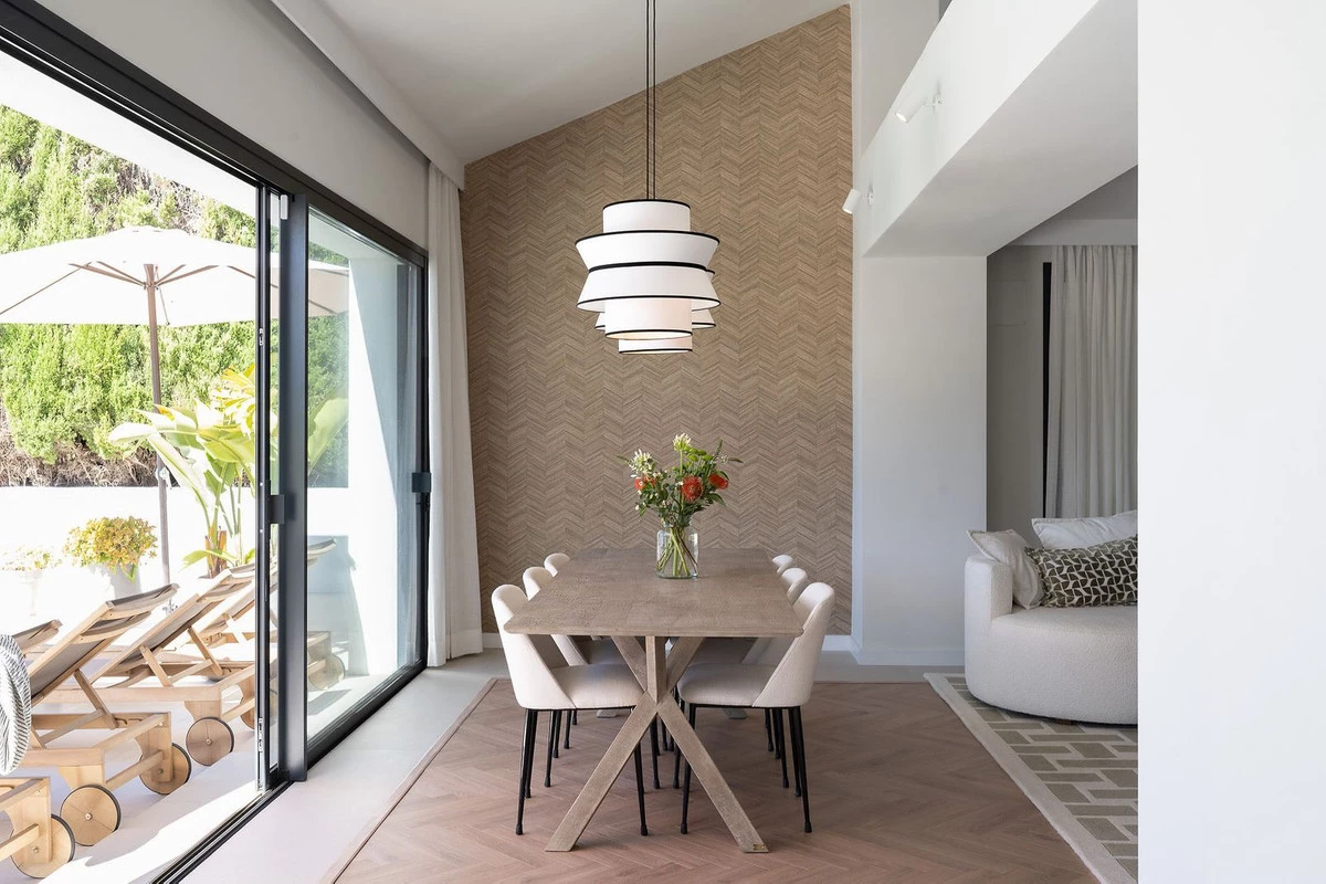 8-e64a9055bba3e77ac8aca3b893cdf826