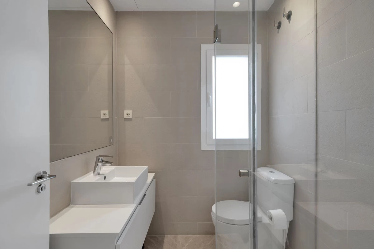 9-467d0cee5b725f3ef65f102a0c2e69c0