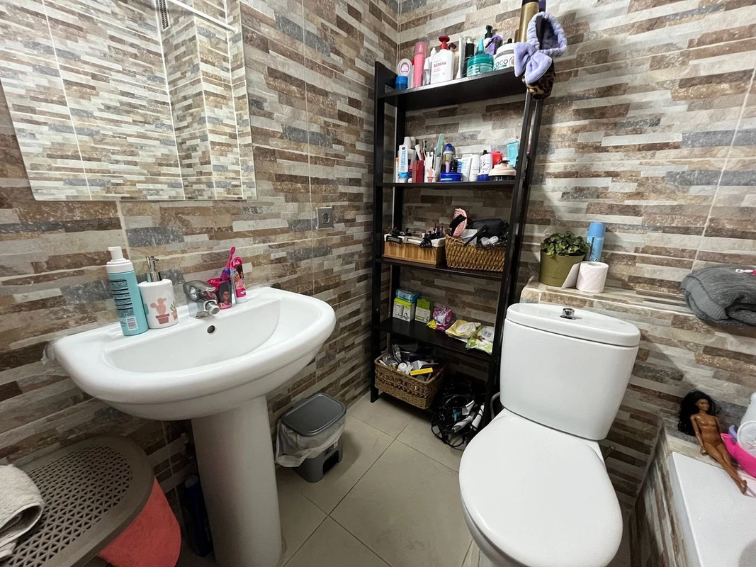 8-e64a9055bba3e77ac8aca3b893cdf826