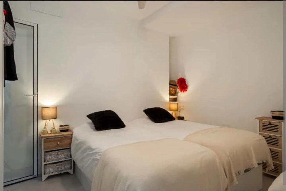 3-e898b2bb2a2fdfd06d2c39894dce8316