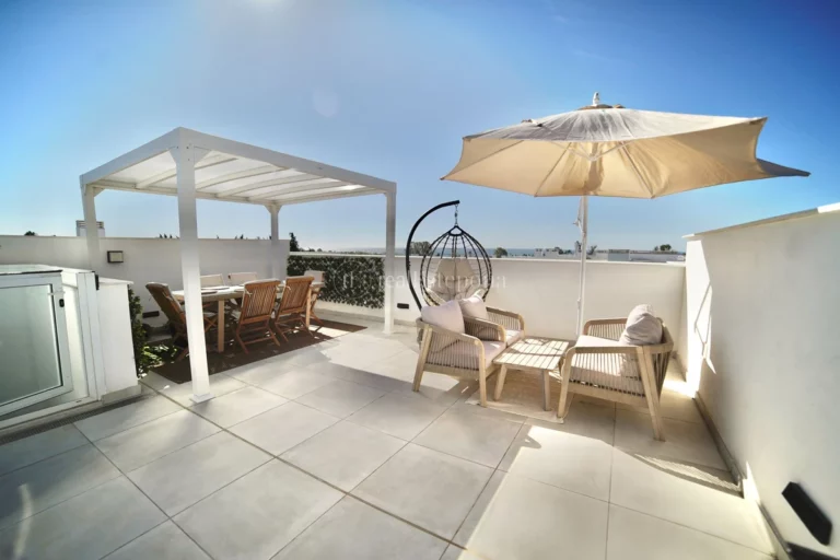 145428 | Town House in Estepona – € 899,000 – 3 beds, 2 baths