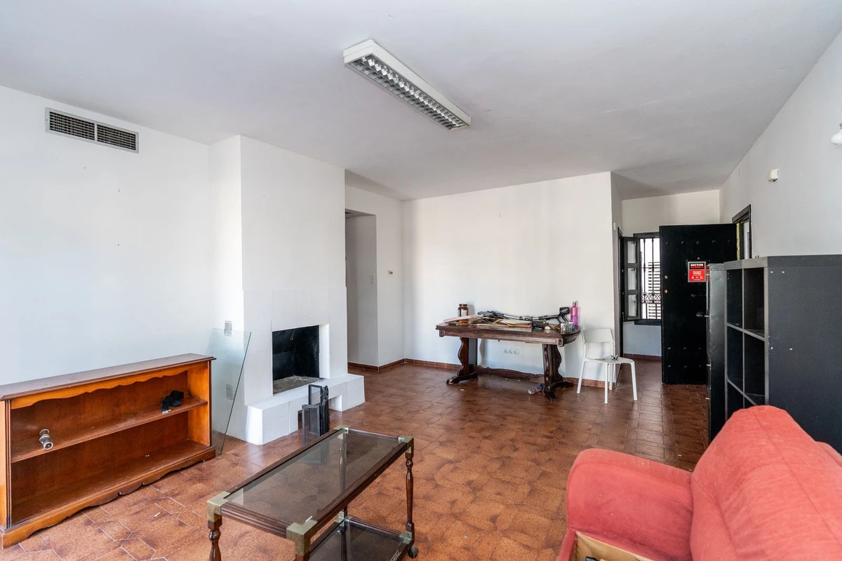 8-e64a9055bba3e77ac8aca3b893cdf826