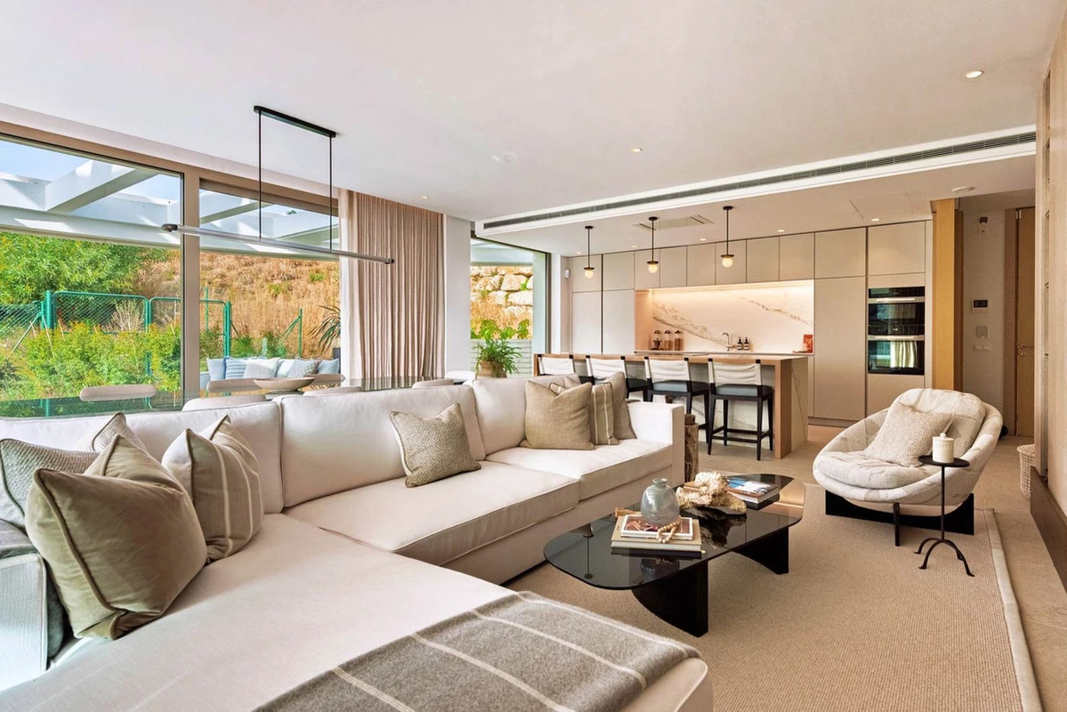 7-aa4cc561180b369757c0bb4af9886cd3