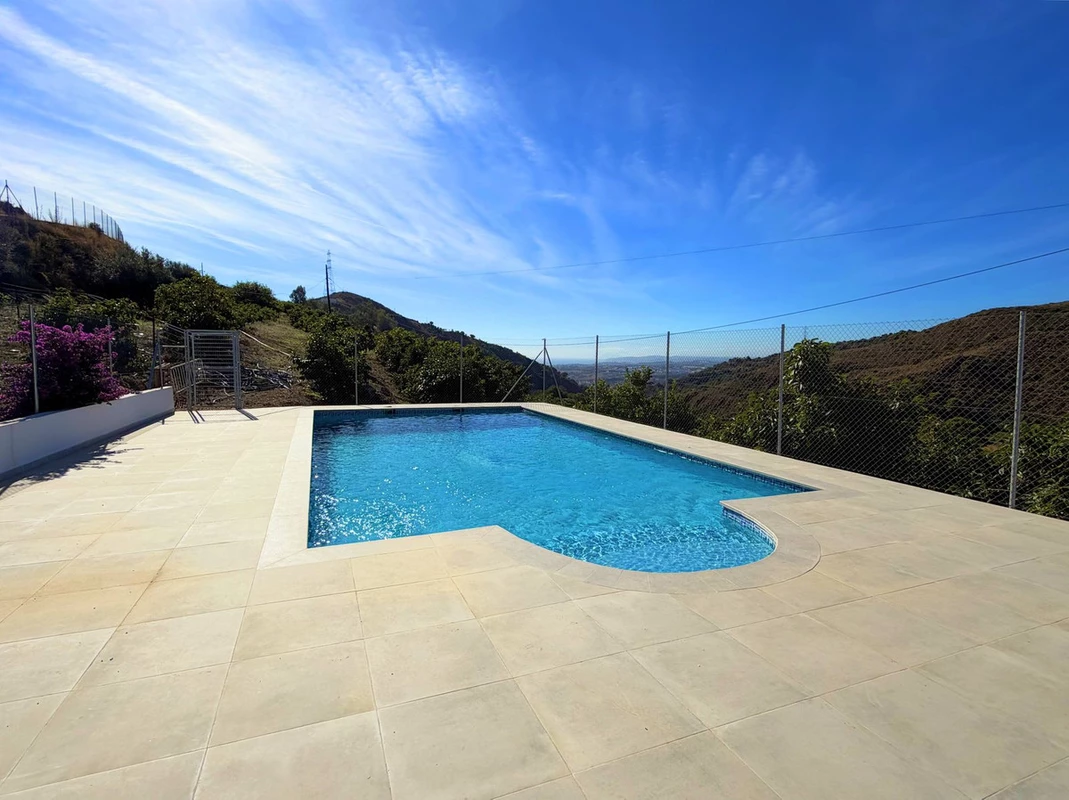 8-e64a9055bba3e77ac8aca3b893cdf826