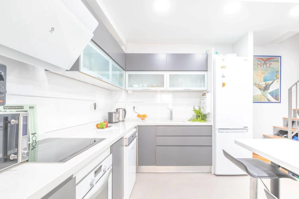 9-467d0cee5b725f3ef65f102a0c2e69c0