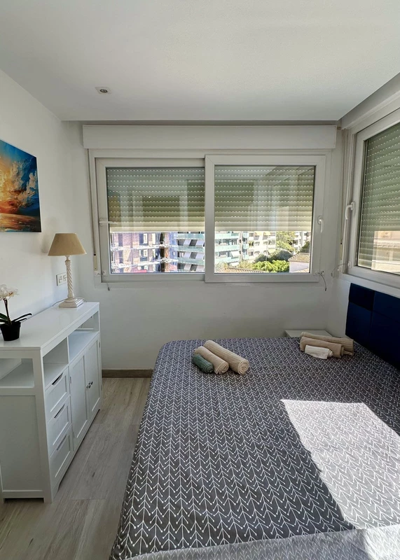 8-e64a9055bba3e77ac8aca3b893cdf826