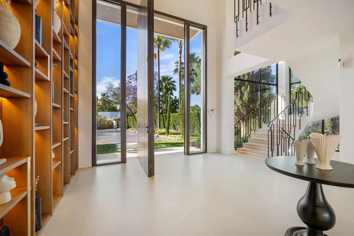 9-467d0cee5b725f3ef65f102a0c2e69c0