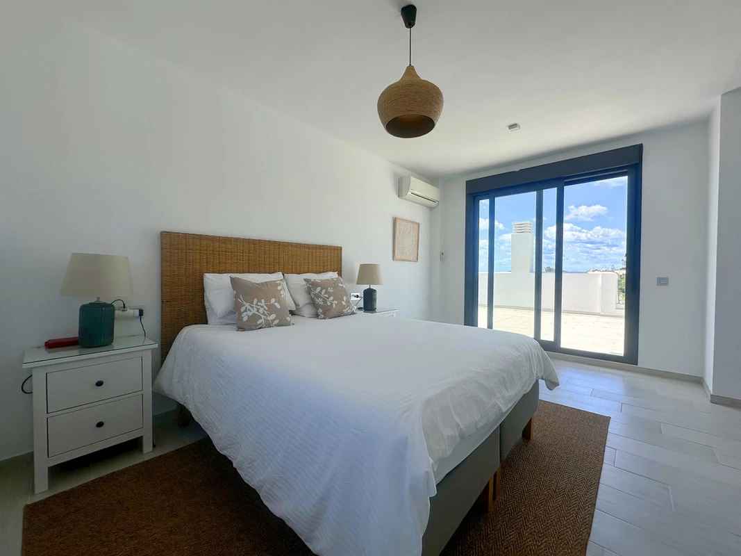 7-aa4cc561180b369757c0bb4af9886cd3