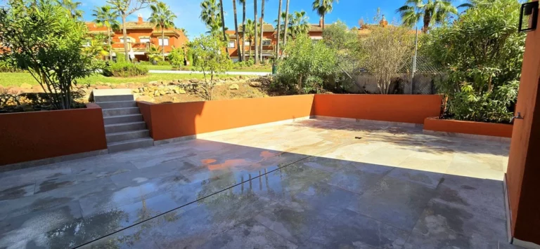 R5216335 | Semi-Detached House in Atalaya – € 800,000 – 3 beds, 2.5 baths