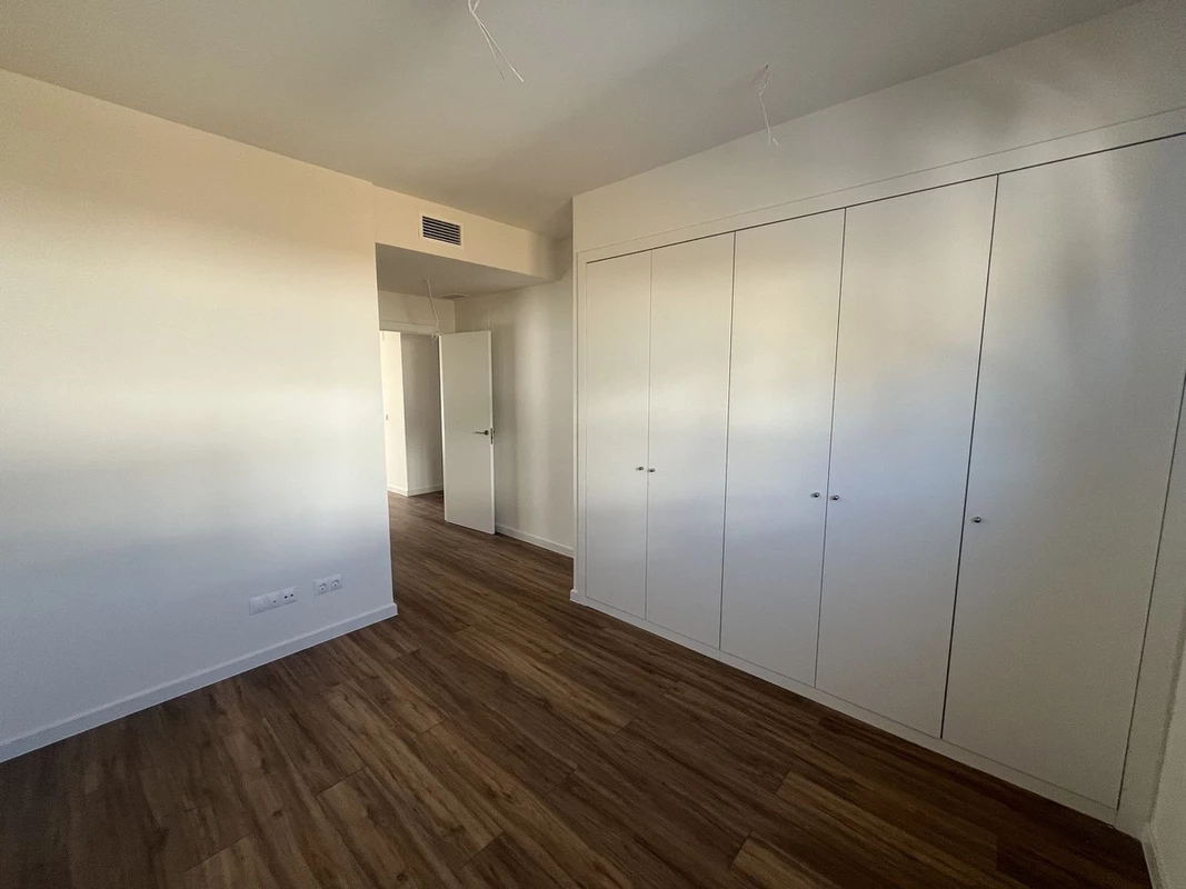 8-e64a9055bba3e77ac8aca3b893cdf826