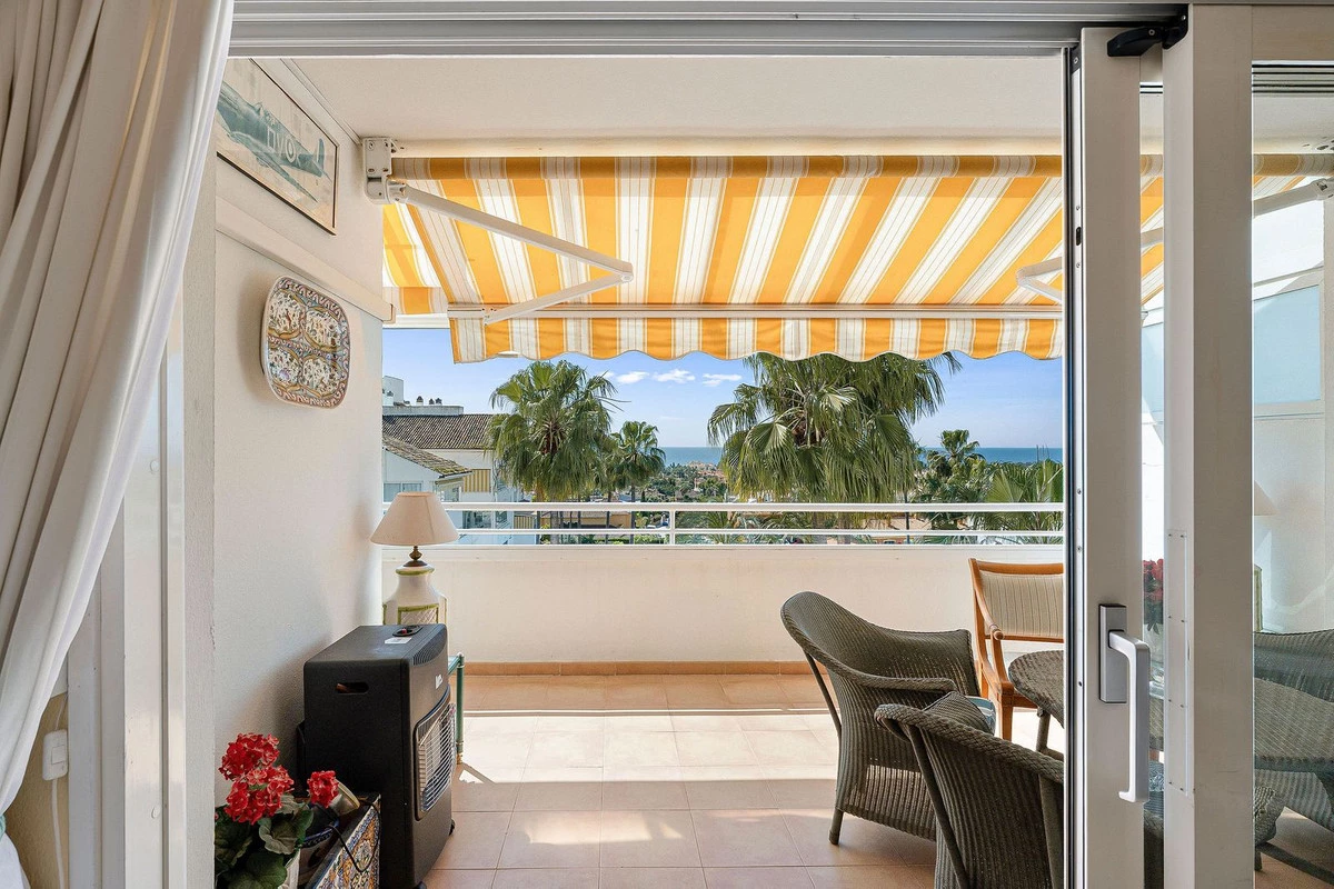 4-c23c0f86247804fa50226aecd8b0b2c8