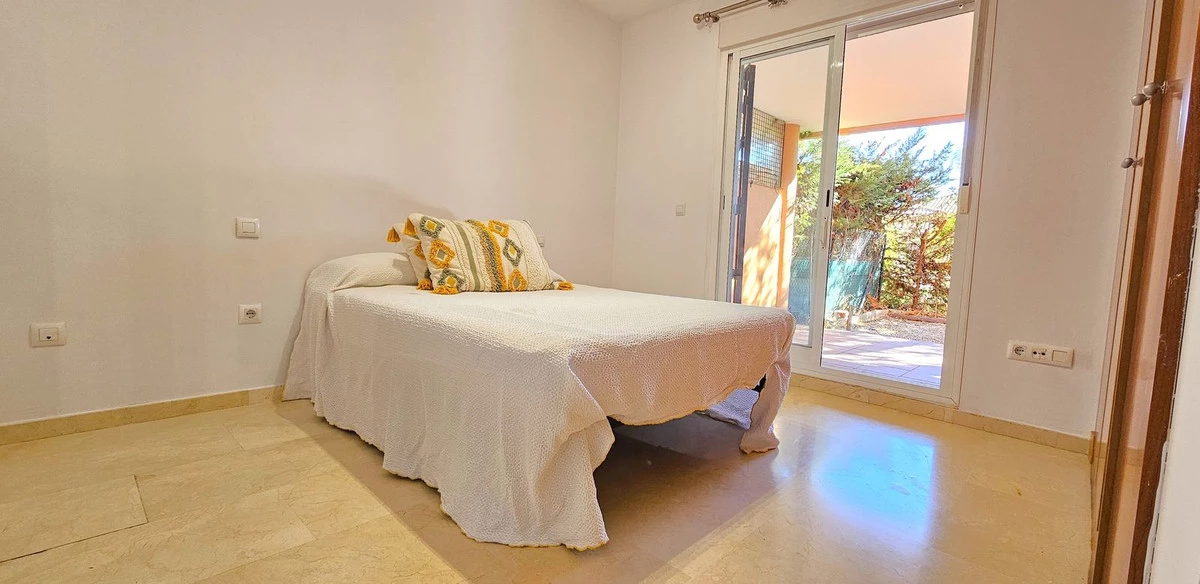 8-e64a9055bba3e77ac8aca3b893cdf826