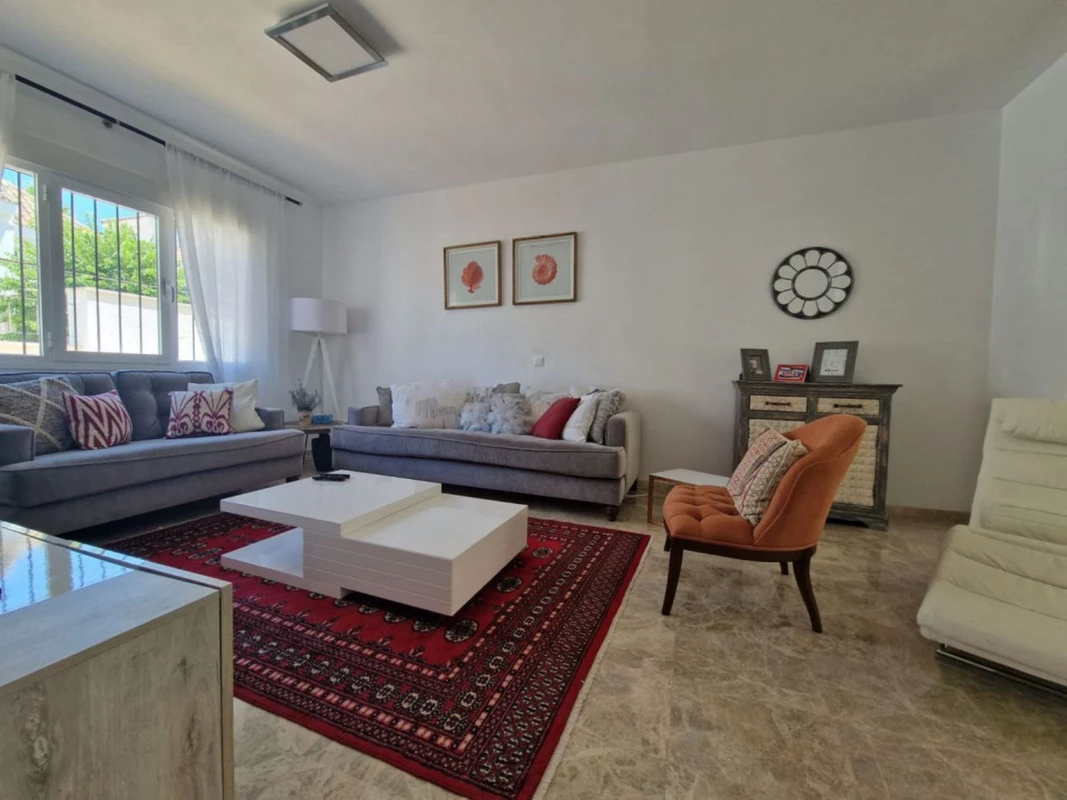 7-aa4cc561180b369757c0bb4af9886cd3