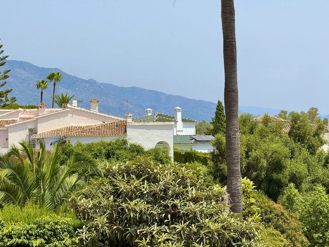 3-e898b2bb2a2fdfd06d2c39894dce8316