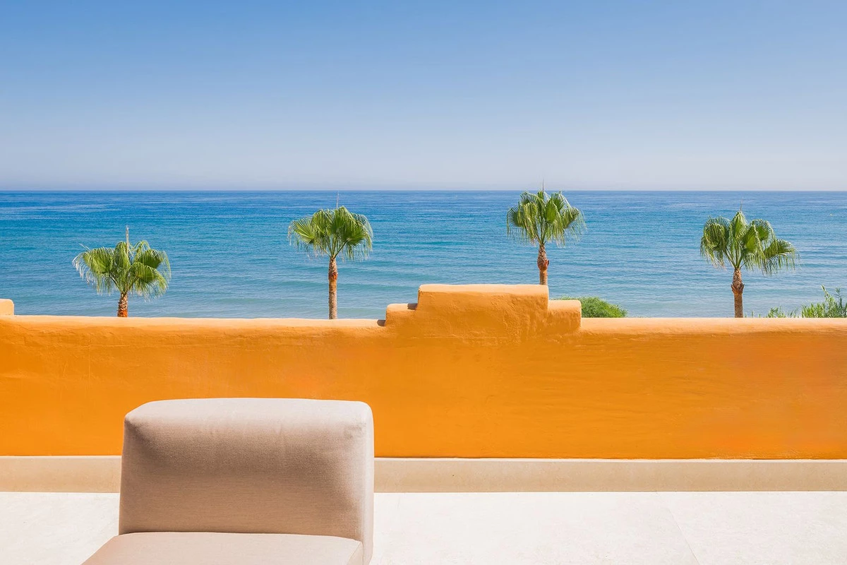 9-467d0cee5b725f3ef65f102a0c2e69c0