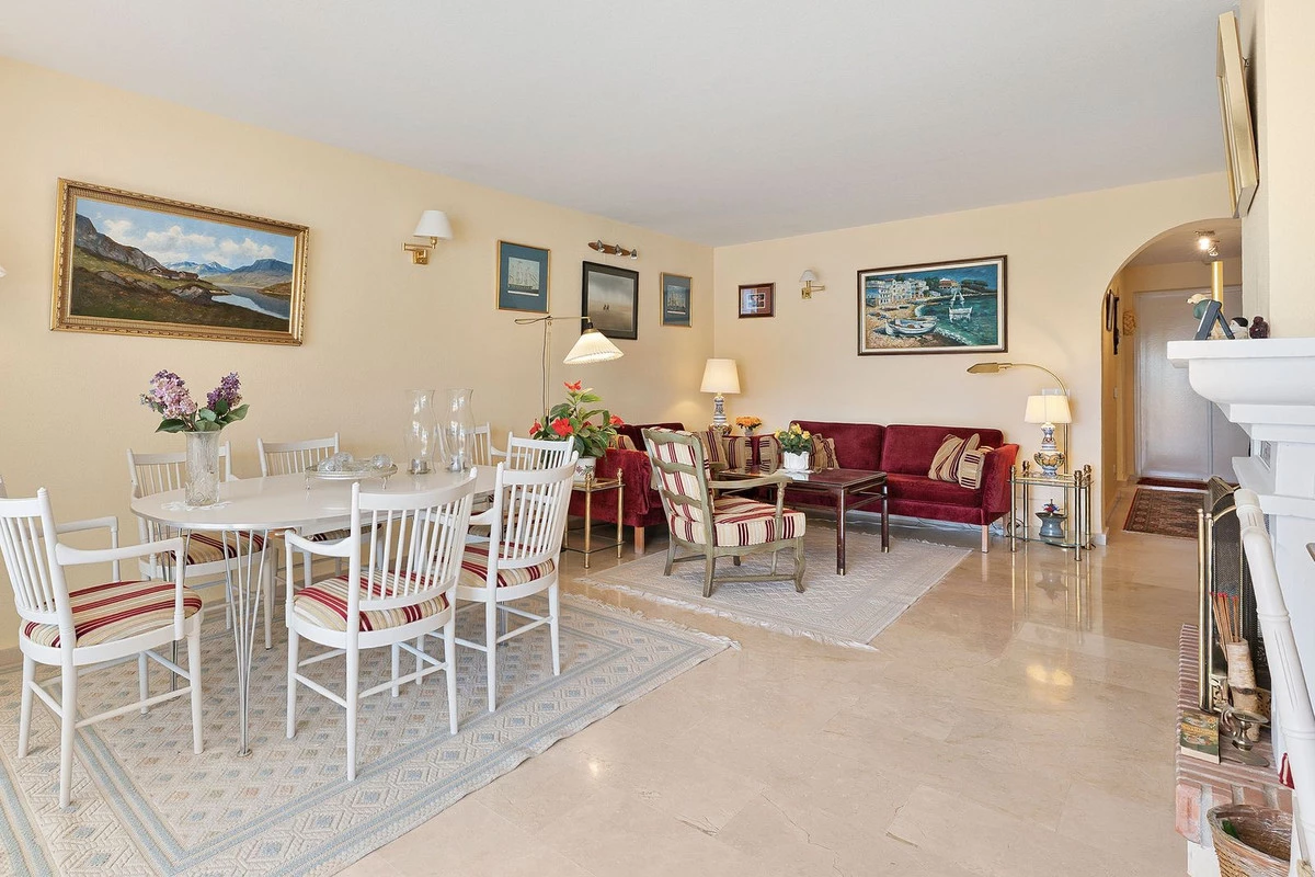 8-e64a9055bba3e77ac8aca3b893cdf826