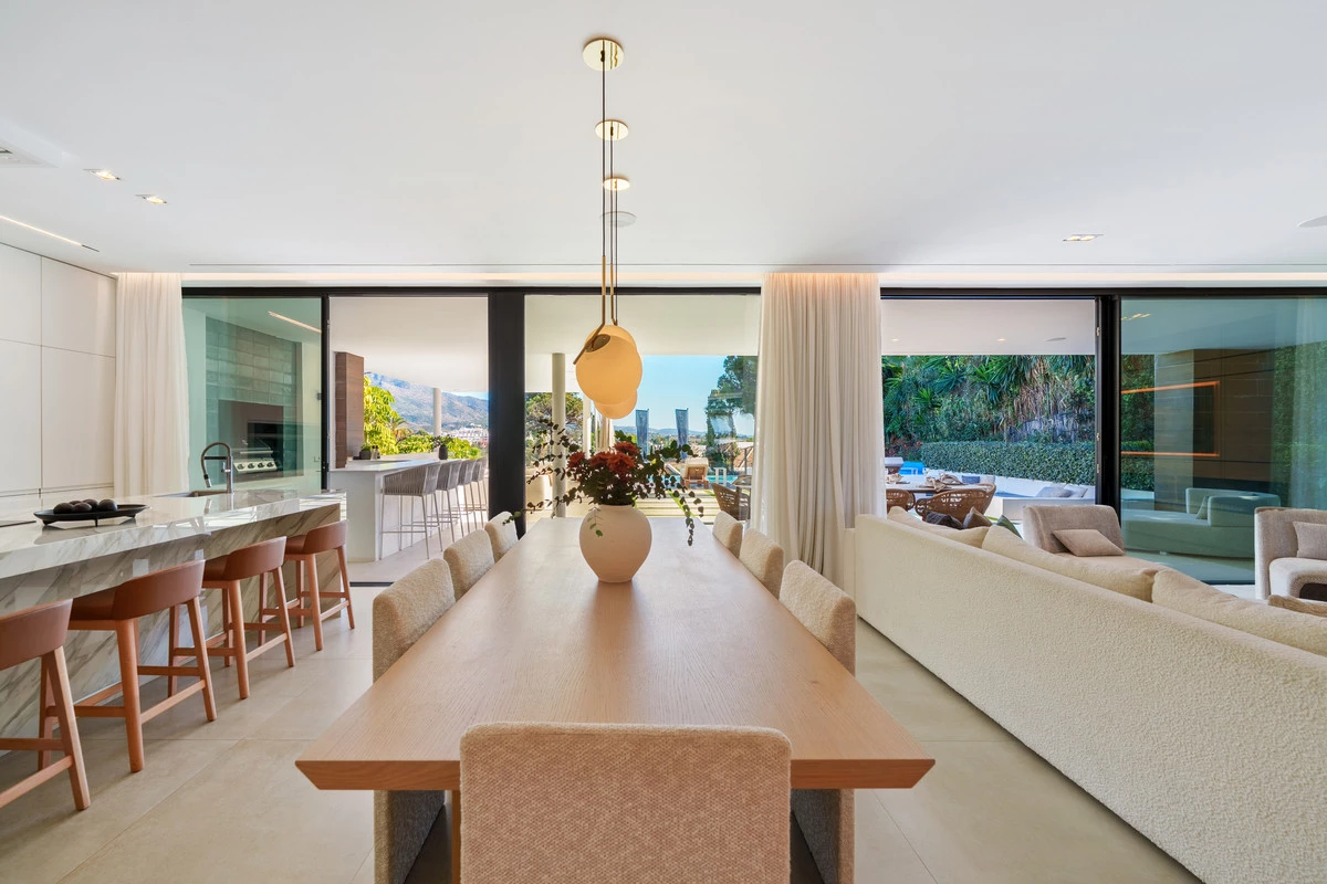 7-aa4cc561180b369757c0bb4af9886cd3