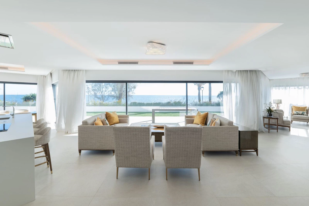 4-c23c0f86247804fa50226aecd8b0b2c8