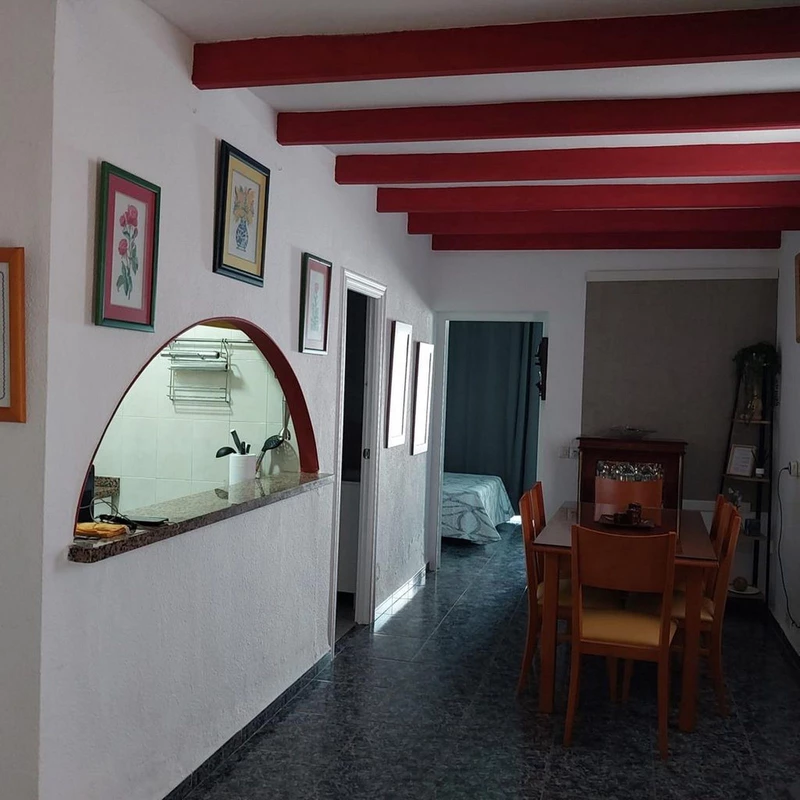 8-e64a9055bba3e77ac8aca3b893cdf826