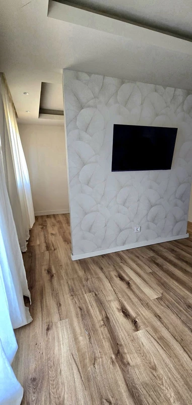 7-aa4cc561180b369757c0bb4af9886cd3