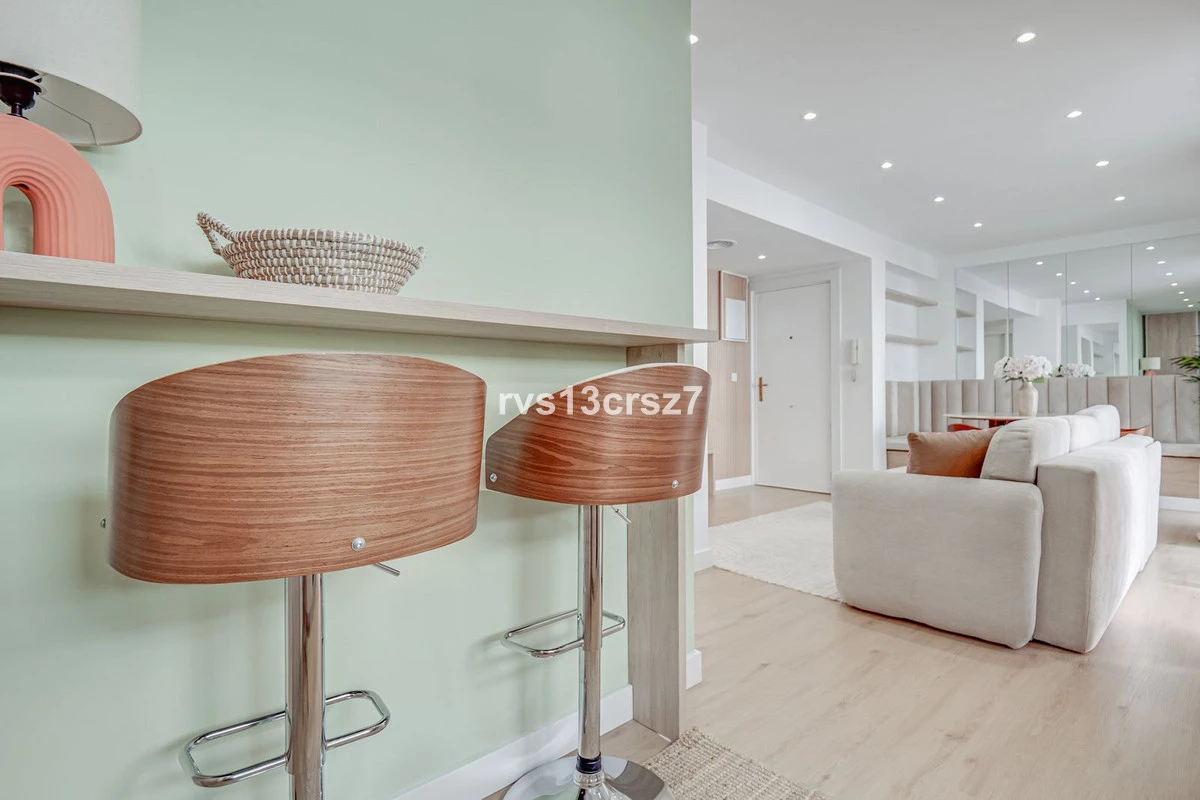 2-5bd7b9d04b45e33852eaf0ec6670150d