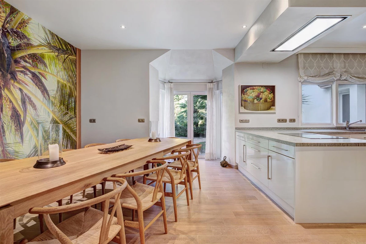 4-c23c0f86247804fa50226aecd8b0b2c8