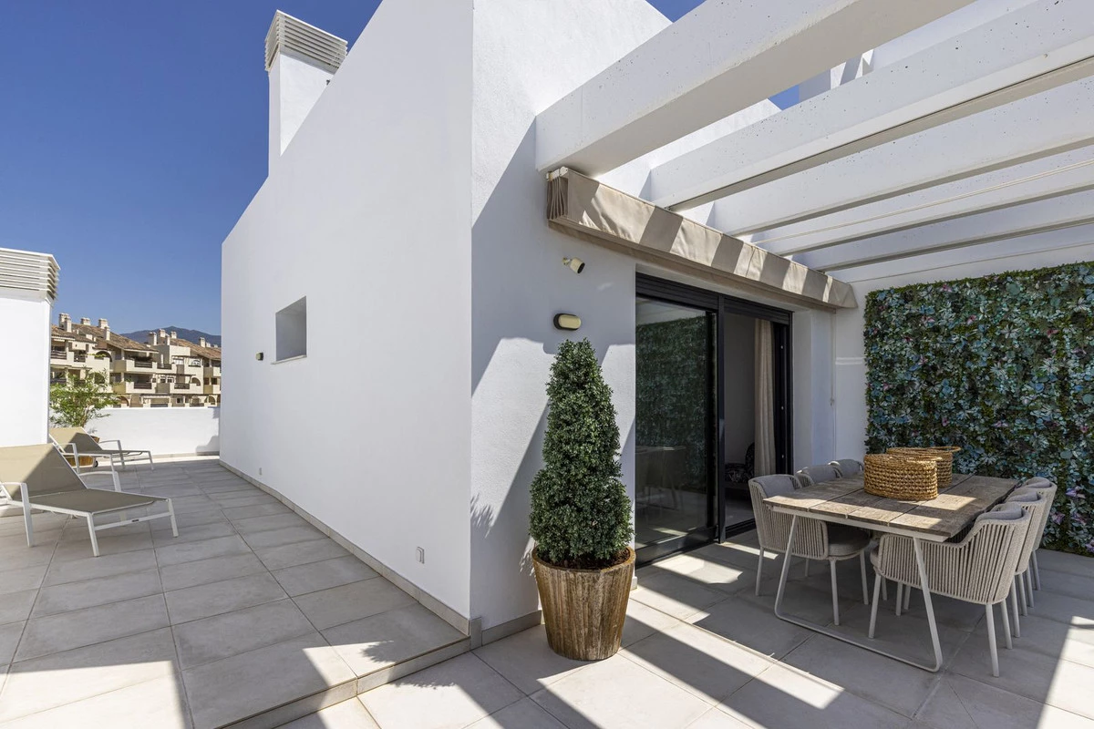 9-467d0cee5b725f3ef65f102a0c2e69c0