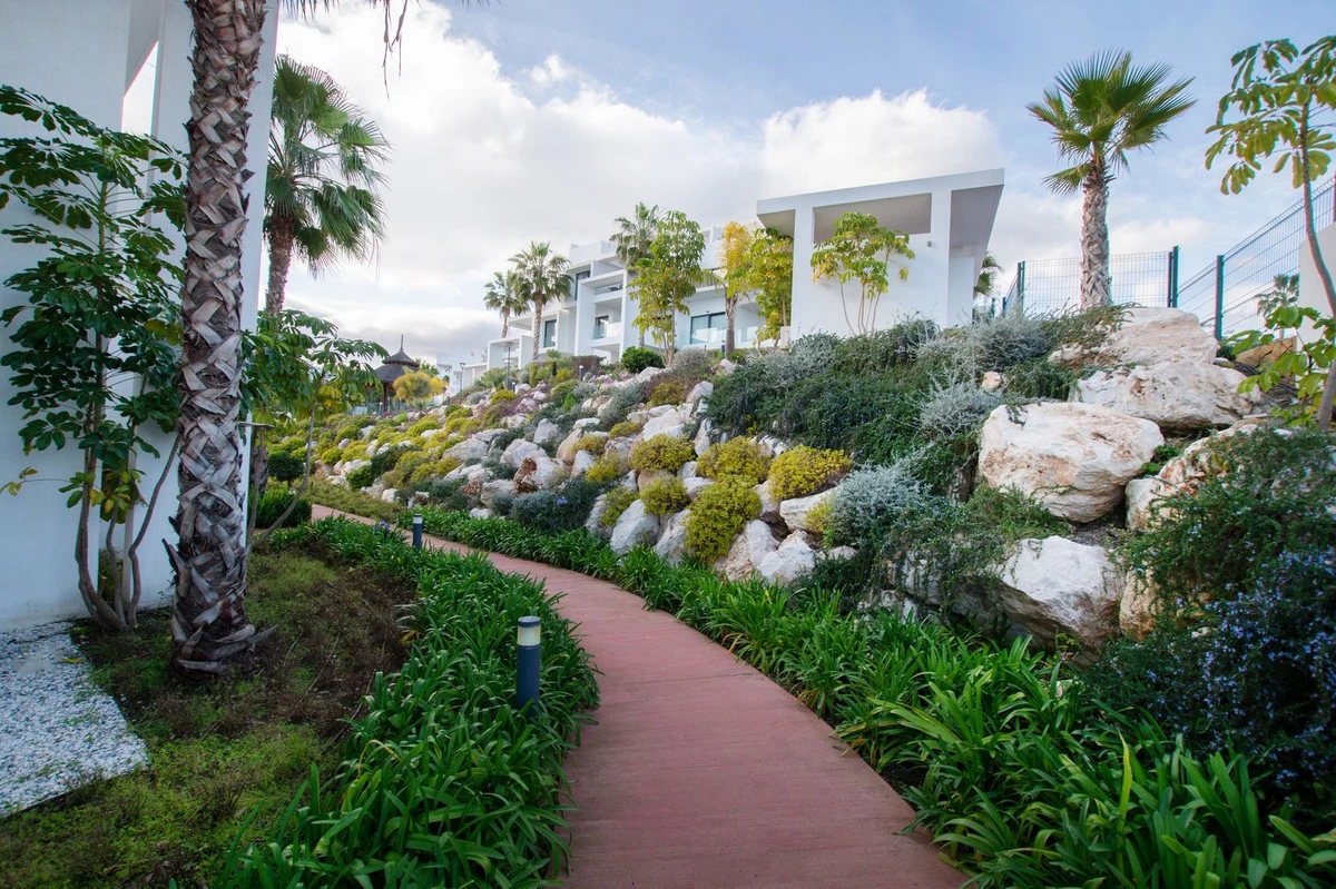 6-241328e1bcc9c0d8ce1222beb6c967a8