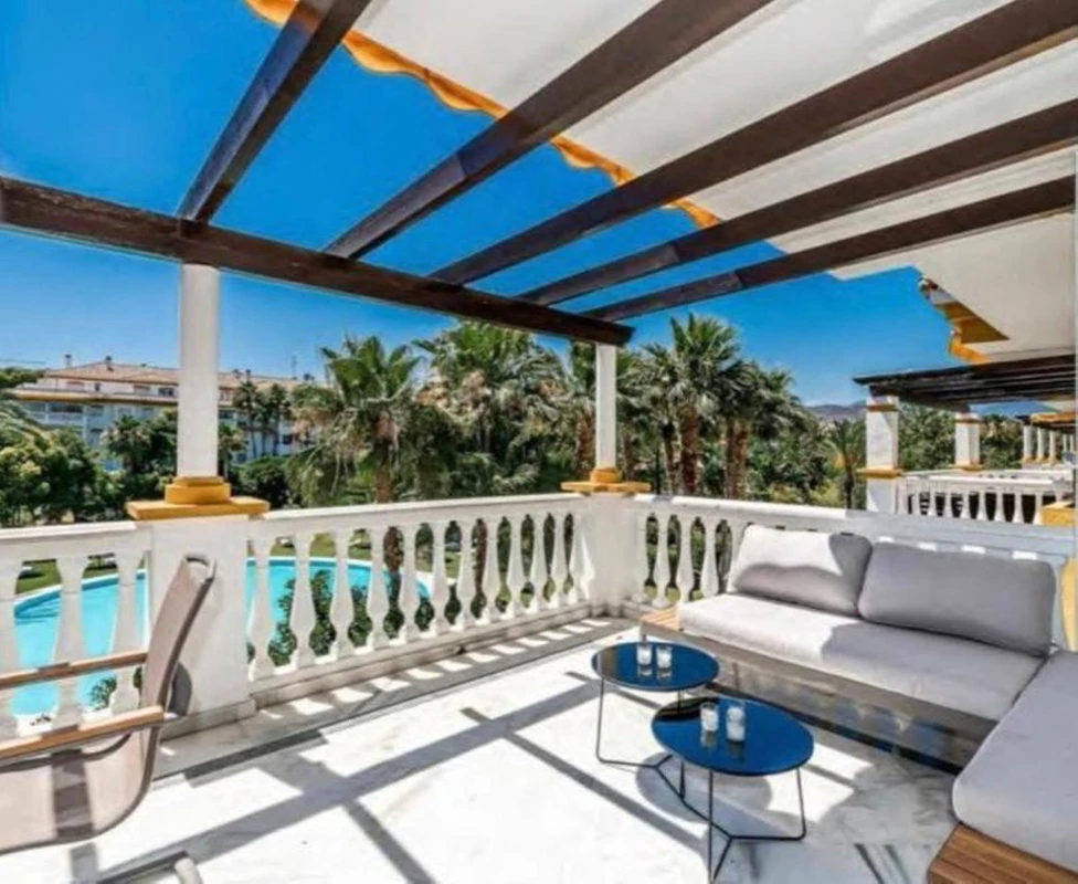 2-5bd7b9d04b45e33852eaf0ec6670150d