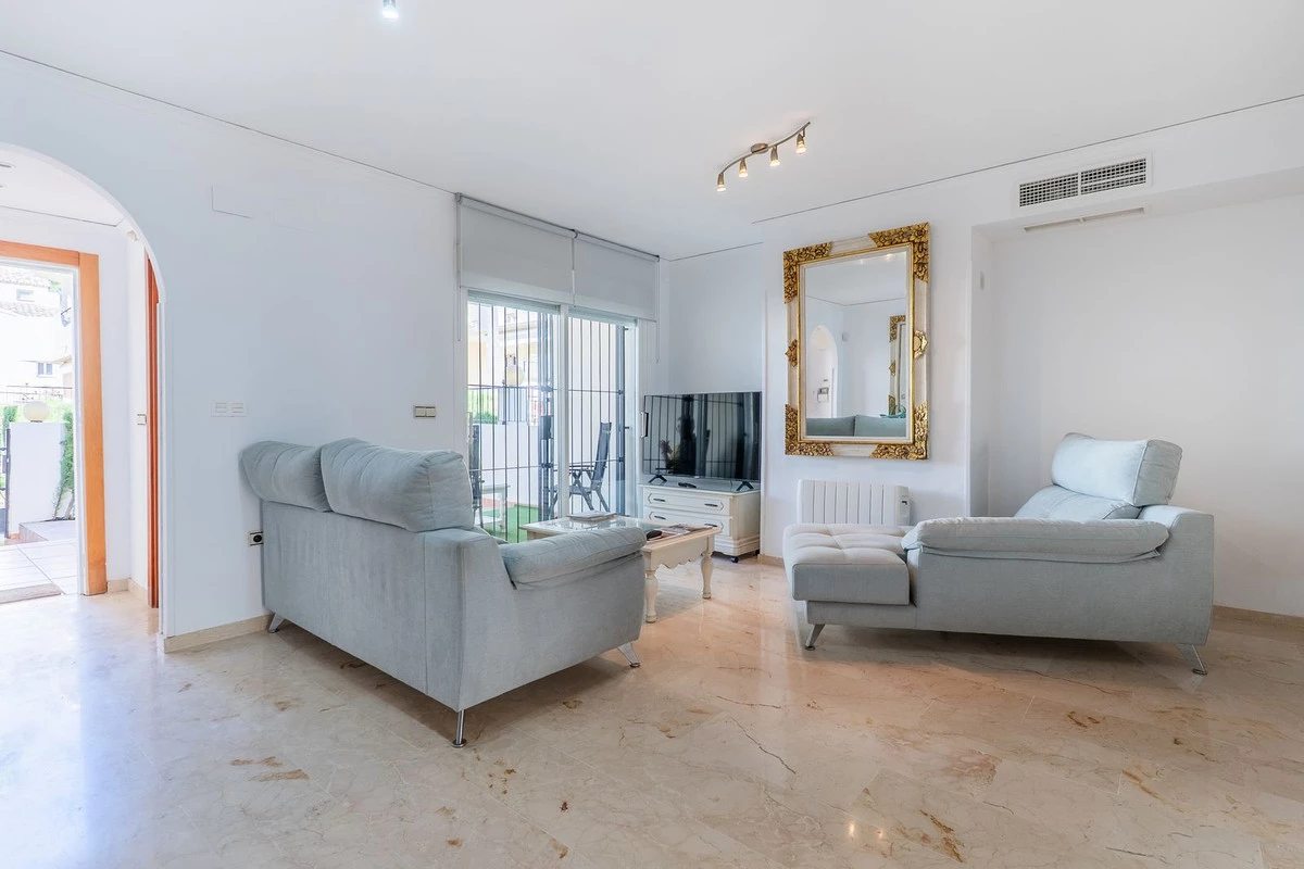 4-c23c0f86247804fa50226aecd8b0b2c8