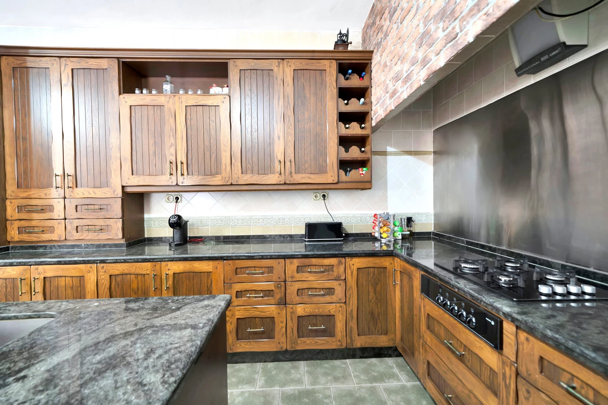 7-aa4cc561180b369757c0bb4af9886cd3