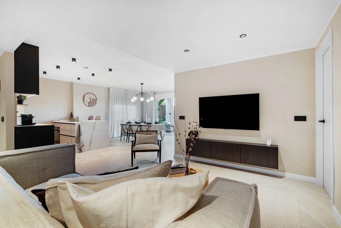 3-e898b2bb2a2fdfd06d2c39894dce8316