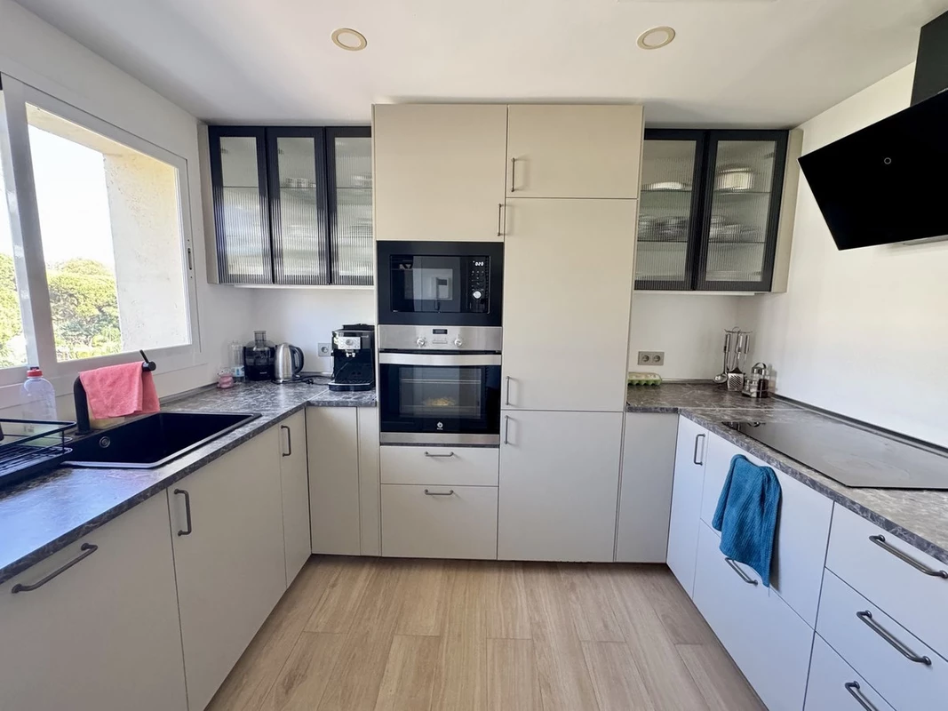 9-467d0cee5b725f3ef65f102a0c2e69c0