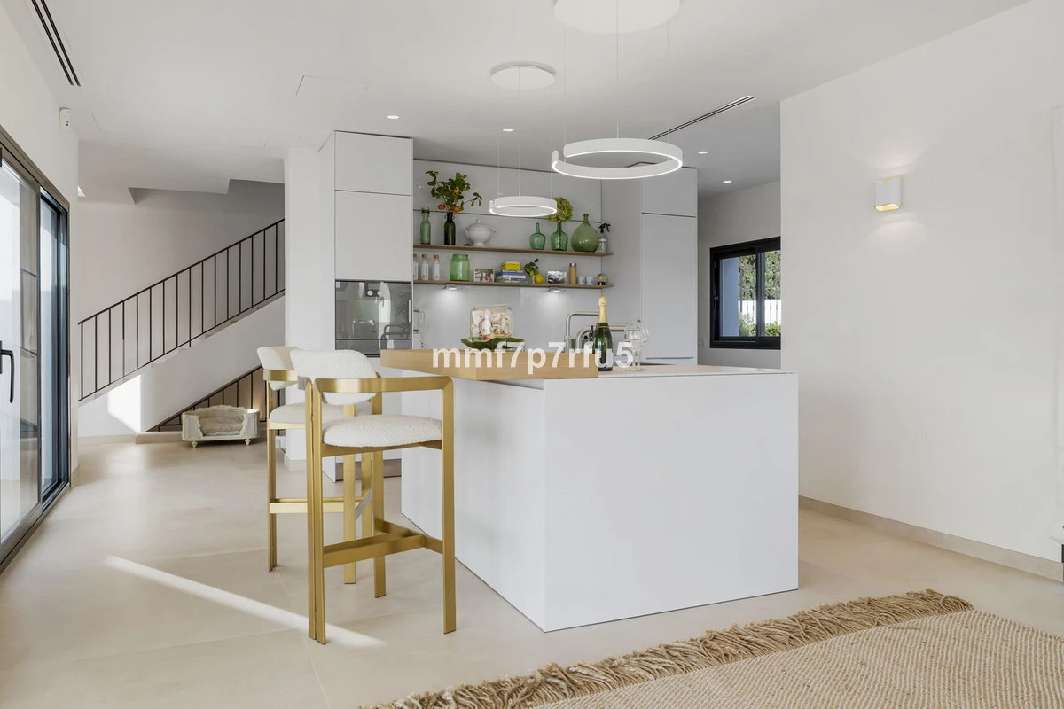 3-e898b2bb2a2fdfd06d2c39894dce8316