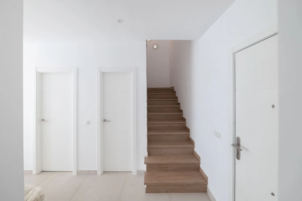 8-e64a9055bba3e77ac8aca3b893cdf826