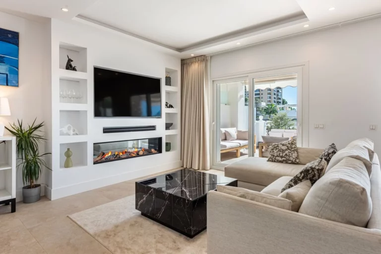 R5226784 | Townhouse in Nueva Andalucía – € 1,395,000 – 4 beds, 3 baths